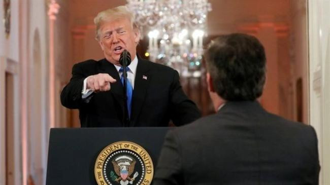 CNN kiện Tổng thống Trump vì cấm phóng viên vào Nhà Trắng