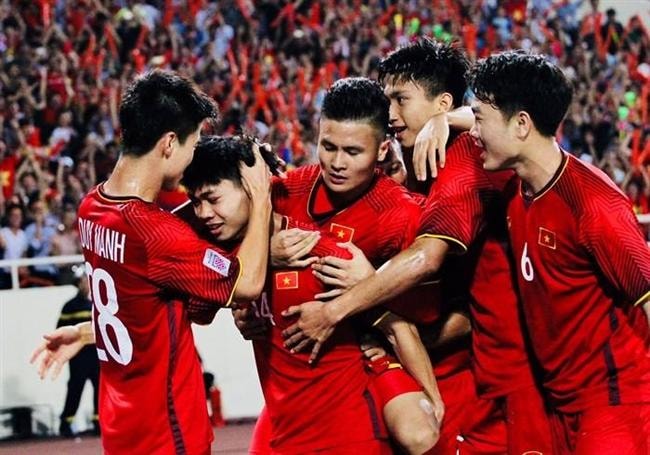 Nhiều đơn vị mở tour đi Philippines xem đội tuyển Việt Nam thi đấu bán kết AFF Cup 2018