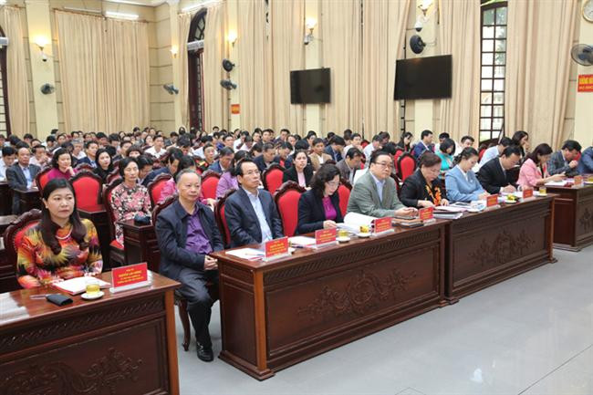 Thành ủy Hà Nội sơ kết 5 năm thực hiện Quyết định số 217 và 218 của Bộ Chính trị (khóa XI)