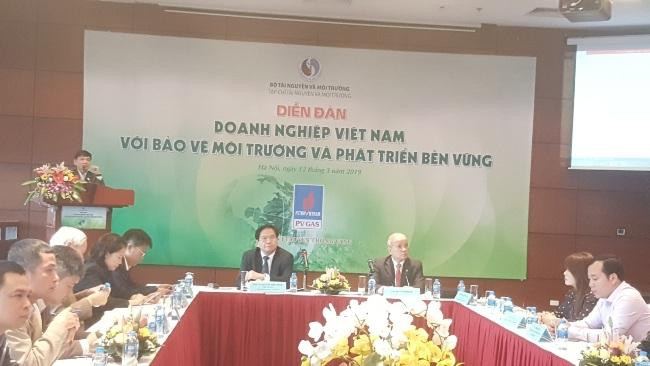 Diễn đàn Doanh nghiệp Việt Nam với bảo vệ môi trường và phát triển bền vững
