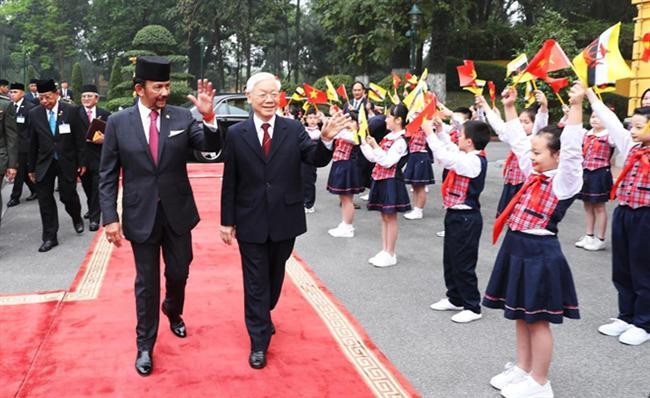 Tổng Bí thư, Chủ tịch nước Nguyễn Phú Trọng chủ trì Lễ đón Quốc vương Brunei