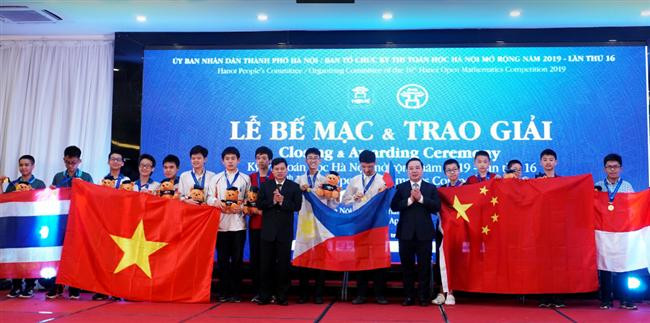 Bế mạc kỳ thi toán học Hà Nội mở rộng năm 2019