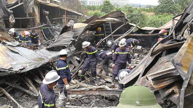 Hà Nội: Yêu cầu kiểm điểm trách nhiệm liên quan vụ cháy 8 người chết ở Trung Văn