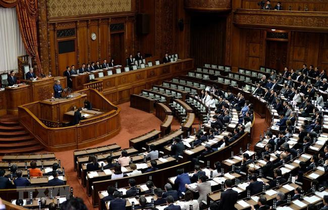 Nhật Bản tăng cường công cụ pháp lý chống lạm quyền nơi công sở
