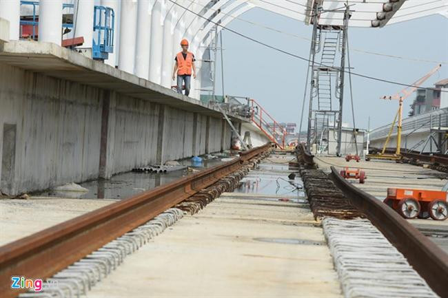 Chặn tuyến Cầu Giấy - Xuân Thủy trong 2 tháng để thi công metro