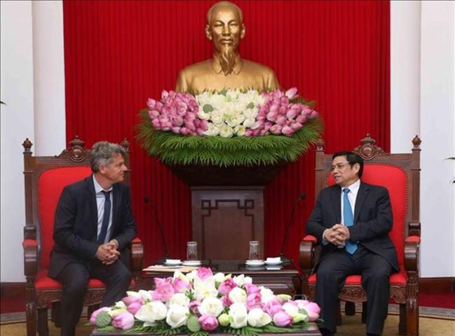 Đảng Cộng sản Việt Nam luôn coi trọng củng cố quan hệ truyền thống với Đảng Cộng sản Pháp