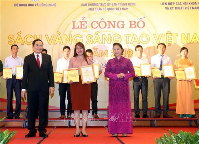 Vinh danh 74 công trình tiêu biểu trong Sách vàng sáng tạo Việt Nam năm 2019