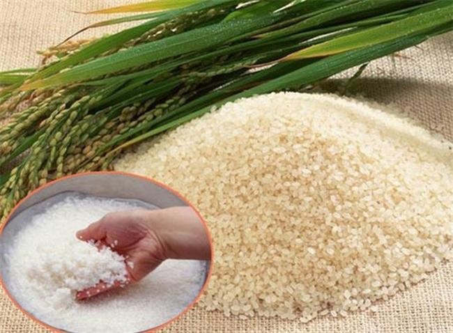 Người bán gạo không bao giờ hé lộ điều này: Cách chọn gạo mới thơm ngon, không ngâm chất tẩy trắng không hóa chất