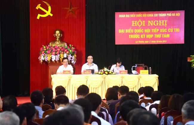 Bí thư Thành ủy Hà Nội Hoàng Trung Hải tiếp xúc cử tri huyện Thạch Thất