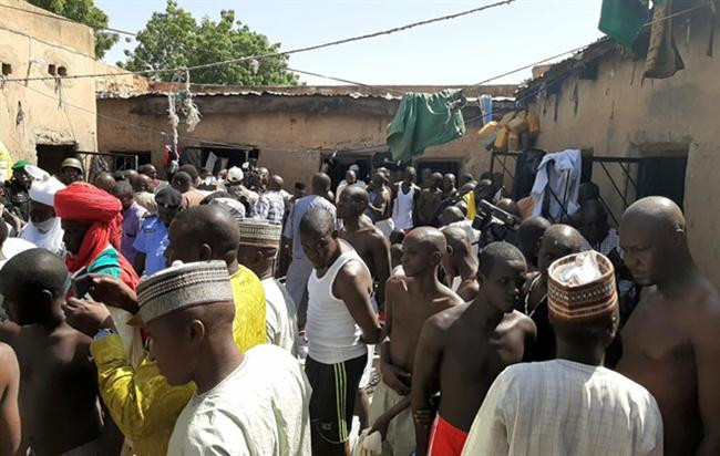 Cảnh sát Nigeria giải cứu hàng trăm học sinh khỏi 'trường học tra tấn'