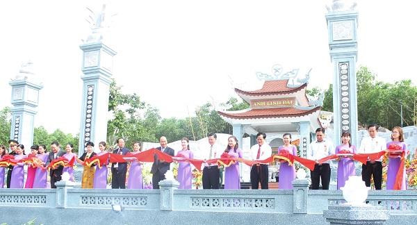 Thủ tướng dự lễ khánh thành công trình tưởng niệm Đền thờ liệt sĩ Núi Quế - Anh Linh Đài