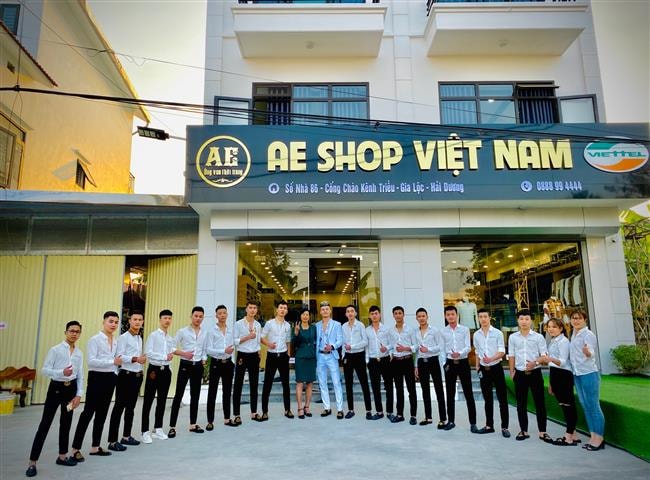 Buổi khai truơng AE shop_Việt Nam có thể được nói là đông nhất của lịch sử Việt Nam