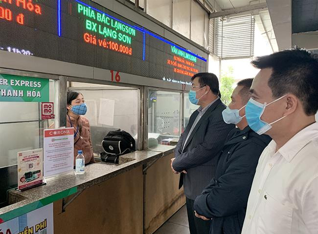 Xe khách đi từ Hà Nội chạy cố định 3 khung giờ trong cao điểm chống dịch Covid-19