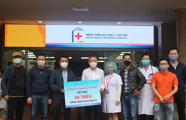 Hội Nghệ sĩ Thanh Hóa tại Hà Nội ủng hộ 50 triệu phòng chống dịch Covid-19