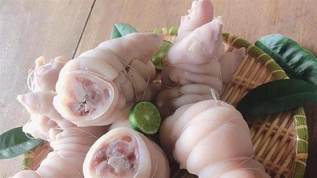 Móng giò rút xương siêu rẻ coi chừng mang họa vào thân