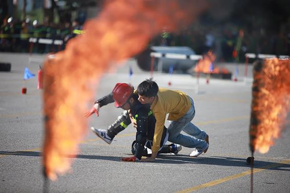 Hà Đông (Hà Nội) nâng cao kỹ năng phòng cháy, chữa cháy và cứu nạn cứu hộ