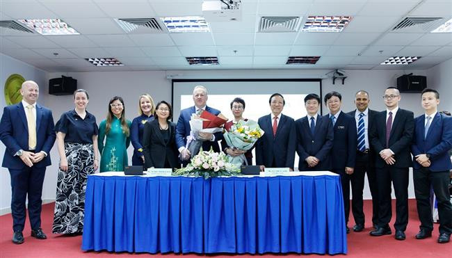 Hợp tác với các đối tác hàng đầu thế giới, Vinmec đón đầu công nghệ điều trị ung bướu tại Việt Nam