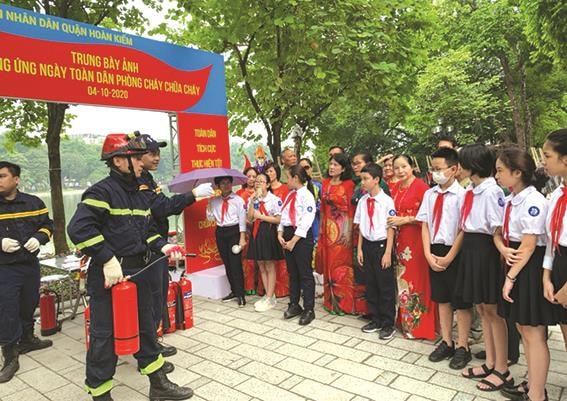 Công tác PCCC&CNCH Công an quận Hoàn Kiếm luôn được chú trọng