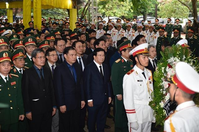 Lãnh đạo Chính phủ, Quân đội đến viếng 13 liệt sĩ hy sinh ở Rào Trăng 3