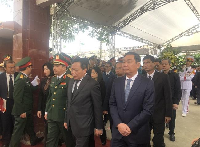 Hà Nội: Dòng người thương tiếc tiễn biệt Thiếu tướng Nguyễn Hữu Hùng