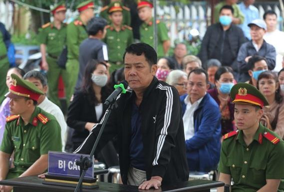 Rút súng dọa bắn lái xe tải ở Bắc Ninh, giám đốc lĩnh 18 tháng tù giam