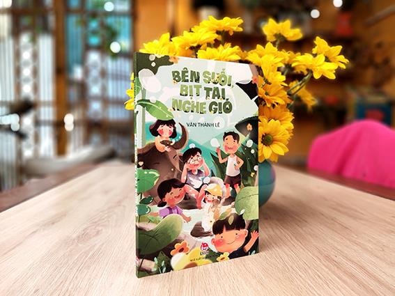 Ra mắt hai tác phẩm cùng viết về mùa tiểu học