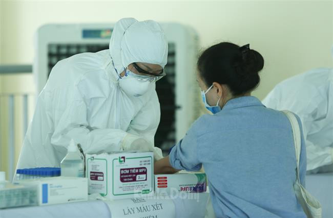 Biến chủng của SARS-CoV-2 đã có mặt ở Việt Nam: Chủ quan phải trả giá đắt