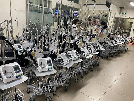VPBank chi viện khẩn cấp thêm 1.000 máy thở oxy dòng cao  cho ''tâm dịch'' phía Nam