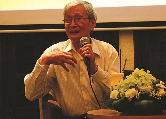 Nhà văn Nguyễn Xuân Khánh: Viết văn phải dùng tổng lực văn hóa và trải nghiệm của cuộc đời