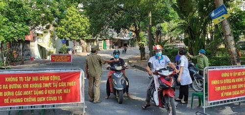 Hà Nội: Xử phạt trên 26 nghìn trường hợp ra đường không có lý do chính đáng