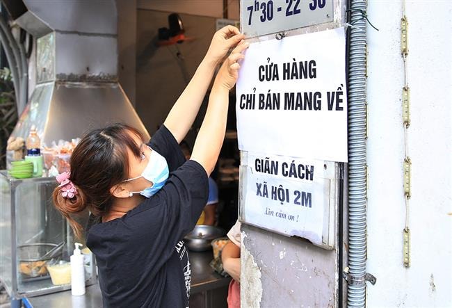 Thường trực Thành ủy Hà Nội chỉ đạo xem xét nới lỏng một số hoạt động dịch vụ