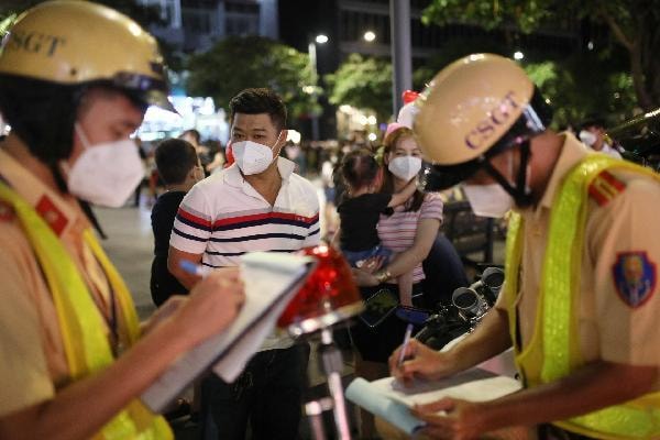 Thành phố Hồ Chí Minh: Nếu chủ quan, dịch Covid-19 sẽ gia tăng trở lại