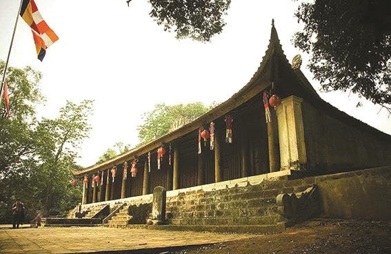 Về việc cung tiến hoành phi - câu đối hiện nay