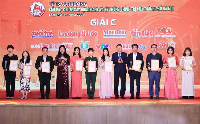 Hà Nội tổ chức trao giải Báo chí về xây dựng đảng và hệ thống chính trị của Thành phố