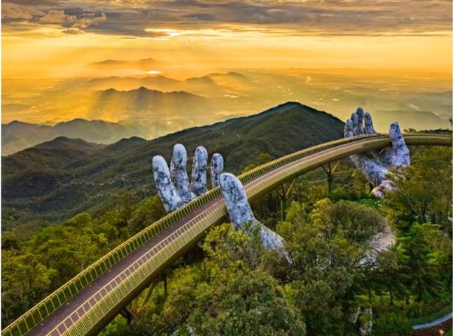 Khám phá Quảng trường Nhật thực mới toanh tại Đà Nẵng