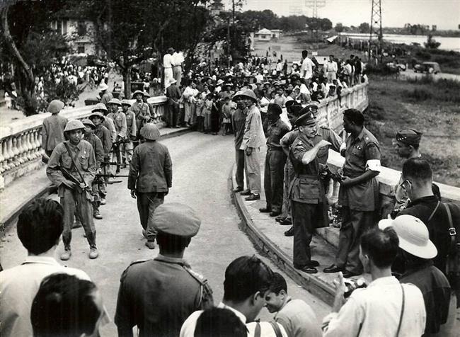 Chuyện cầu Long Biên: Bài 2 - "Bảo tồn mà lại làm mới là thiếu kiến thức"