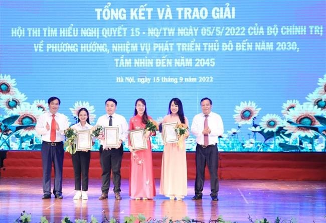 Chung khảo Hội thi tìm hiểu Nghị quyết 15-NQ/TW của Bộ Chính trị