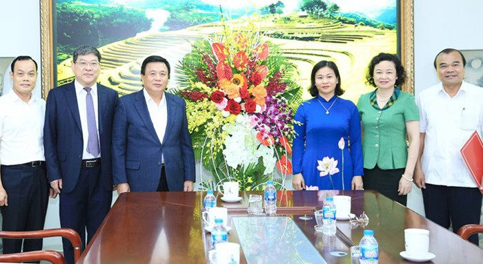 Lãnh đạo Thành phố Hà Nội chúc mừng Học viện Chính trị quốc gia Hồ Chí Minh