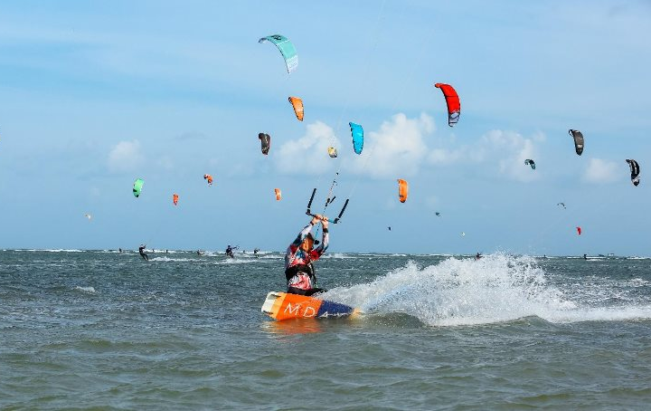 Lễ hội lướt ván diều quốc tế thu hút du khách về Ninh Thuận
