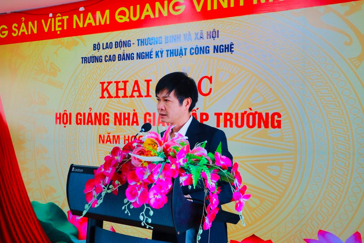 Trường Cao đẳng Nghề Kỹ thuật Công nghệ tổ chức Hội giảng nhà giáo cấp trường năm học 2022-2023