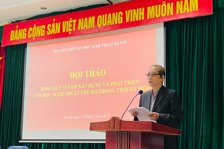 Nhìn lại 15 năm xây dựng và phát triển
 văn học, nghệ thuật Thủ đô trong thời kỳ mới