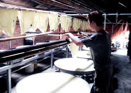 Làng nghề làm tàu hũ ky tỉnh Vĩnh Long được công nhận là di sản văn hóa phi vật thể quốc gia