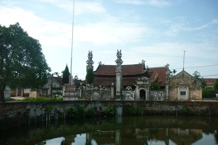 Đình Đông Thanh (huyện Thạch Thất)