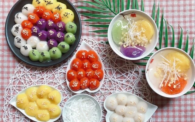 Cách làm bánh trôi ngũ sắc bằng màu tự nhiên đơn giản tại nhà