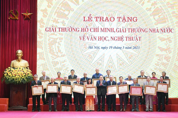 Trao Giải thưởng Hồ Chí Minh, Giải thưởng Nhà nước về VHNT năm 2022 cho 128 tác giả và đồng tác giả