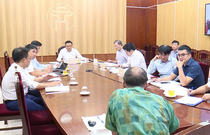 Chủ tịch UBND Thành phố Hà Nội trực tiếp giải quyết những vấn đề khó khăn của người dân