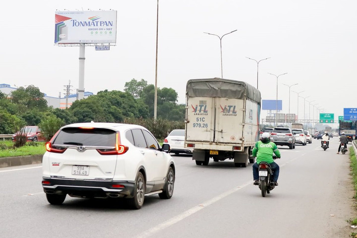Sớm hoàn thiện đường gom cao tốc Hà Nội - Bắc Ninh