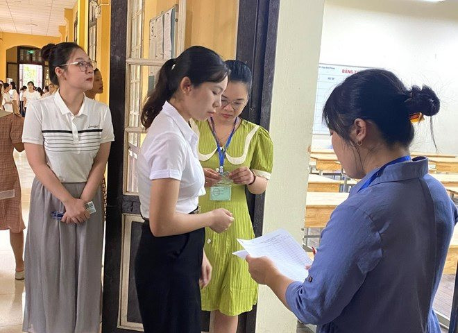 Hà Nội: Hơn 1.700 thí sinh thi vòng 2 kỳ tuyển dụng viên chức giáo dục năm 2023