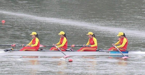 4 cô gái đua thuyền đoạt huy chương đầu tiên cho Việt Nam ở Asiad 19