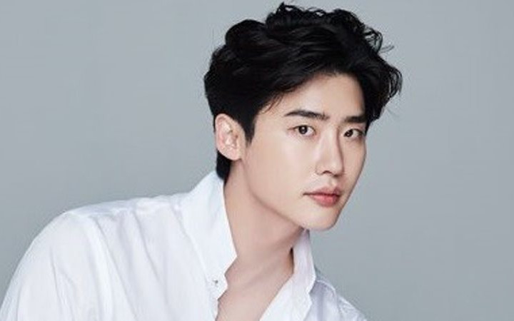 Tài tử Lee Jong Suk tổ chức fanmeeting "Dear.My with" tại Việt Nam